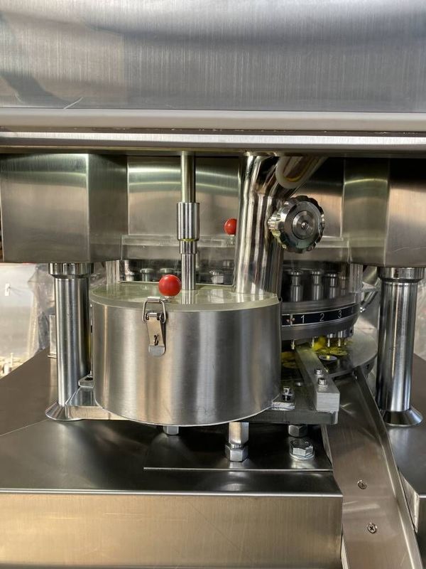 Żelazna tabletkarka z katalizatorem molibdenowym Maszyna do tabletkowania rotacyjnego o wysokiej wydajności